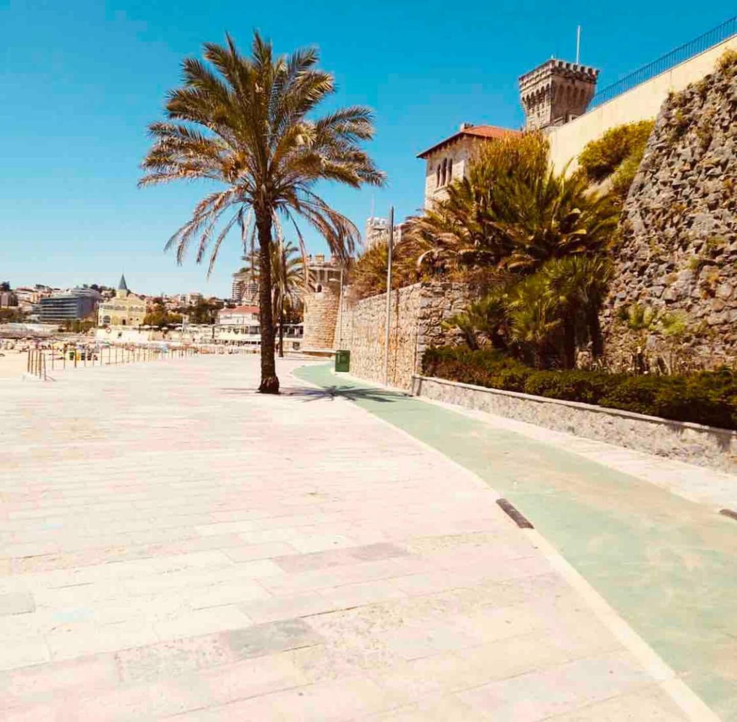 Sea View W Balcony 2 Mins Walk To Beach & Casino Эшторил Экстерьер фото